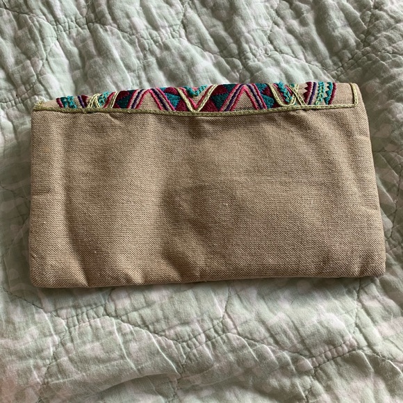 Colorful clutch - Picture 2 of 3
